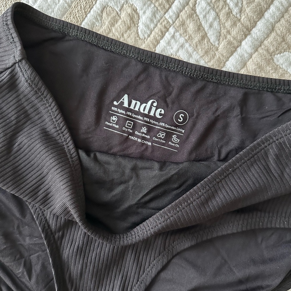 Andie High Waisted ribbed bottoms